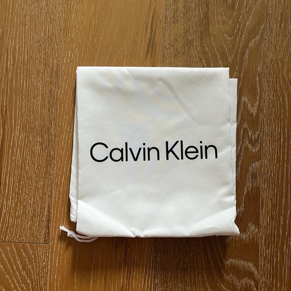 Calvin Klein White Drawstring DustBag - Picture 2 of 5